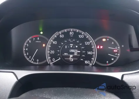 2013 Honda Accord Lx z USA, uszkodzony, nr VIN 1HGCR2F3XDA152210